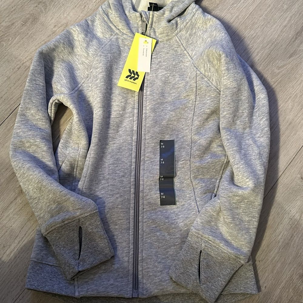 All in motion grey sweater size 7-8Y - Picture 3 of 3